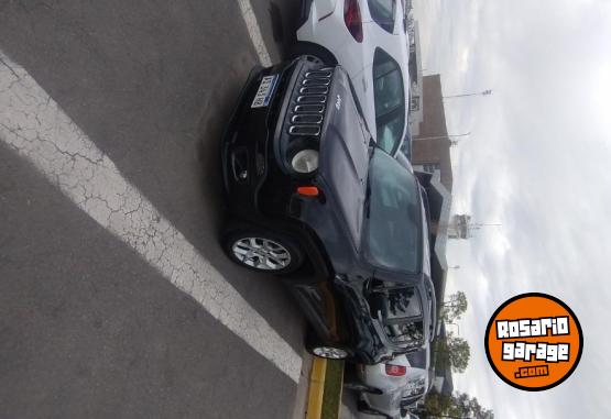 Camionetas - Chrysler Jeep renegade 2019 Nafta 123000Km - En Venta