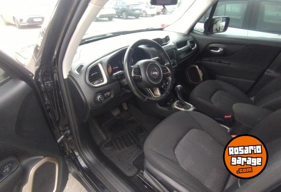 Camionetas - Chrysler Jeep renegade 2019 Nafta 123000Km - En Venta