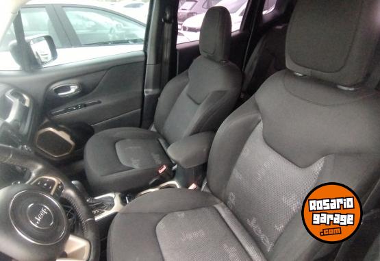 Camionetas - Chrysler Jeep renegade 2019 Nafta 123000Km - En Venta