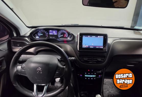 Autos - Peugeot 2008 2018 Nafta 91000Km - En Venta