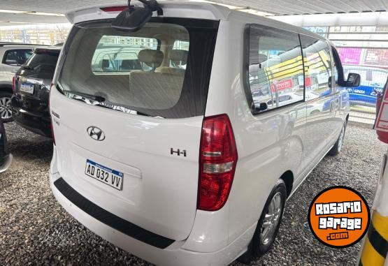 Utilitarios - Hyundai H1 2018 Nafta 95843Km - En Venta