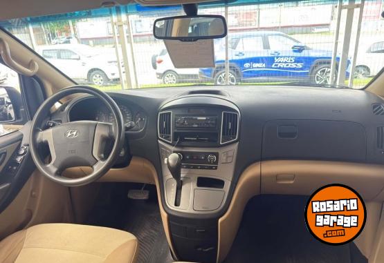 Utilitarios - Hyundai H1 2018 Nafta 95843Km - En Venta
