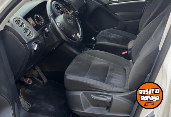 Autos - Volkswagen Tiguan 2012 Nafta 200000Km - En Venta