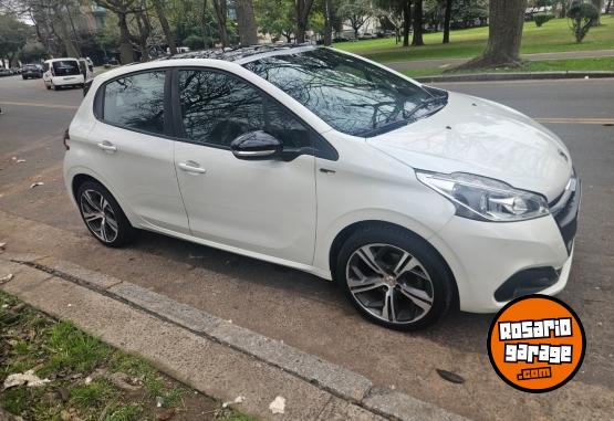 Autos - Peugeot 208 Gt 2018 Nafta 52000Km - En Venta