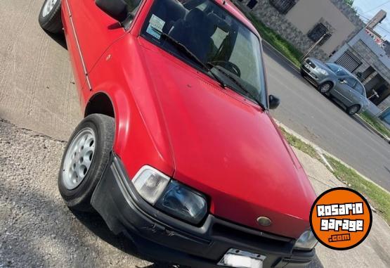 Autos - Ford ESCORT GHIA 1992 Nafta 175000Km - En Venta