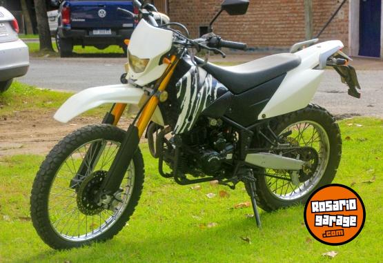 Motos - Motomel XMM 250 2013 Nafta 15000Km - En Venta