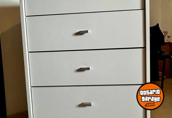 Hogar - COMODA BLANCA DE 5 CAJONES 90 X 60 X 39 CM - En Venta