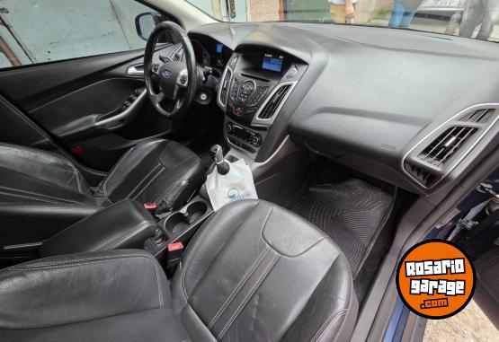 Autos - Ford Focus 2014 Nafta 120000Km - En Venta