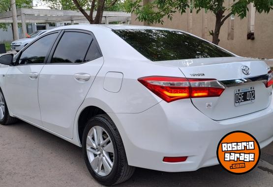 Autos - Toyota Corolla XEI MT6 2015 Nafta 93000Km - En Venta