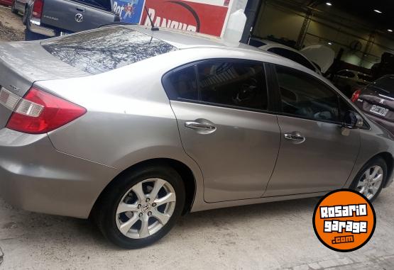 Autos - Honda Civic EXS 2013 Nafta 179000Km - En Venta
