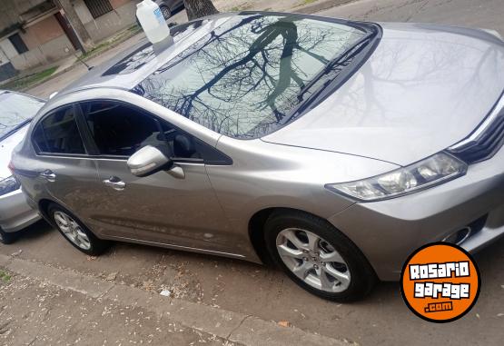 Autos - Honda Civic EXS 2013 Nafta 179000Km - En Venta
