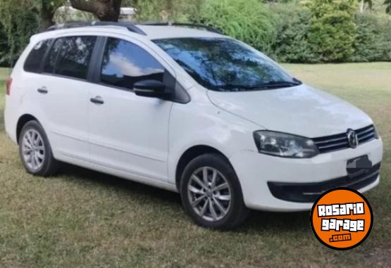 Autos - Volkswagen SURAN 2013 GNC 198000Km - En Venta