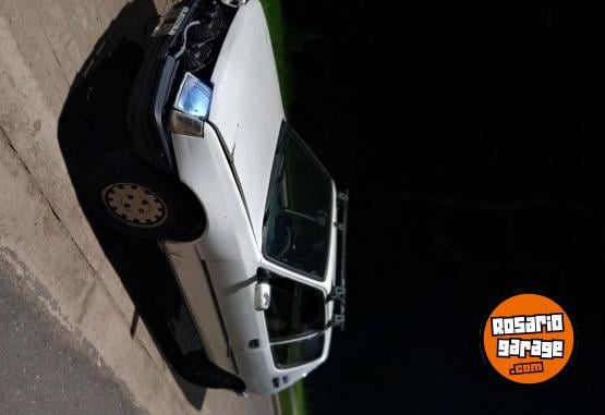 Autos - Peugeot 205 junior 1994 Nafta 250000Km - En Venta