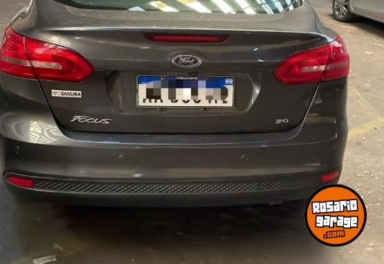 Autos - Ford Focus SE Plus 2016 Nafta 89000Km - En Venta