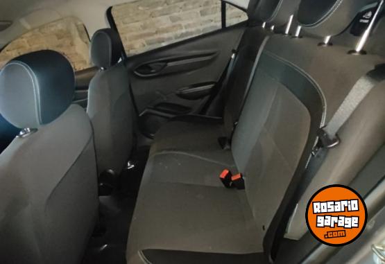 Autos - Chevrolet Onix joy black plus 2021 GNC 92222Km - En Venta