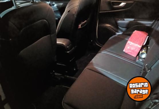 Autos - Fiat Pulse 2025 Nafta 11000Km - En Venta