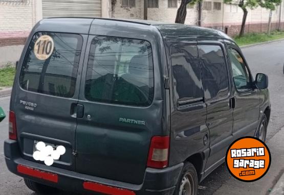 Utilitarios - Peugeot Partner 2014 Diesel 500000Km - En Venta