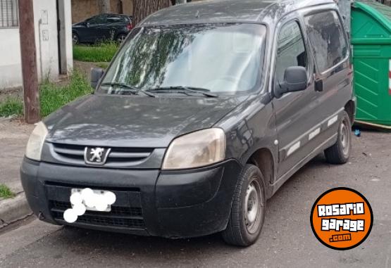 Utilitarios - Peugeot Partner 2014 Diesel 500000Km - En Venta