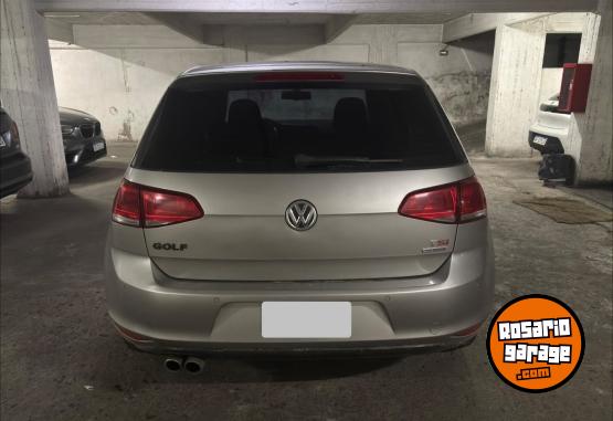 Autos - Volkswagen Golf 2015 Nafta 140000Km - En Venta