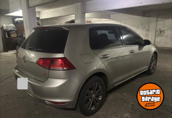 Autos - Volkswagen Golf 2015 Nafta 140000Km - En Venta