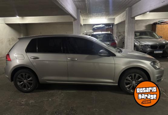 Autos - Volkswagen Golf 2015 Nafta 140000Km - En Venta