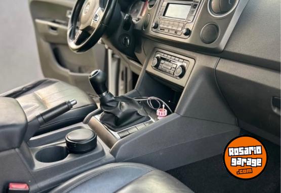 Camionetas - Volkswagen Amarok higline 2013 Diesel 250000Km - En Venta