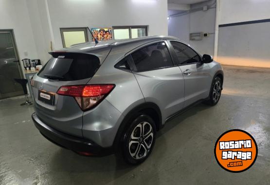 Autos - Honda HRV EX AT 2018 Nafta 170000Km - En Venta