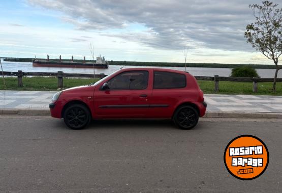 Autos - Renault Clio 2 2005 Nafta 200000Km - En Venta