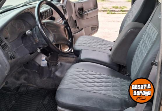 Camionetas - Ford Ranger 4×4 cabina simple 2008 Diesel 276000Km - En Venta