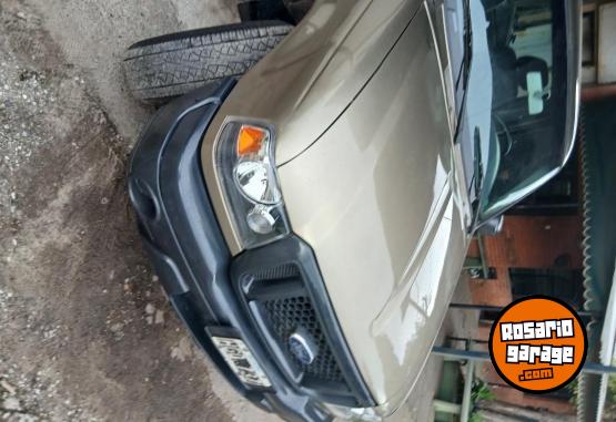 Camionetas - Ford Ranger 4×4 cabina simple 2008 Diesel 276000Km - En Venta