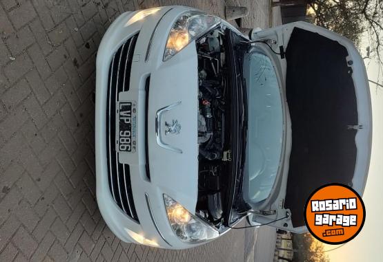 Autos - Peugeot 408 2012 Diesel 112000Km - En Venta