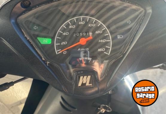 Motos - Motomel Briz pluz 2023 Nafta 20000Km - En Venta