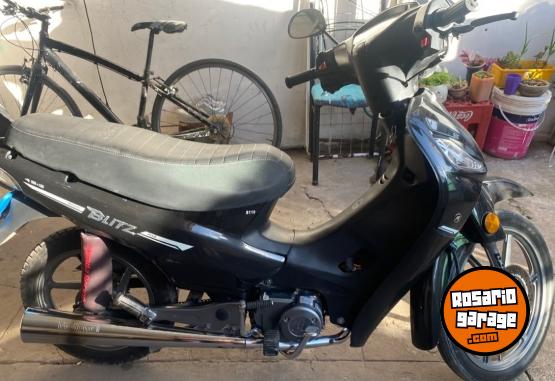 Motos - Motomel Briz pluz 2023 Nafta 20000Km - En Venta