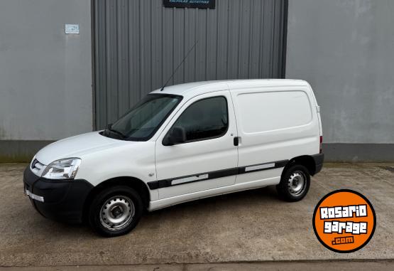 Utilitarios - Peugeot Partner 2013 Nafta 57600Km - En Venta