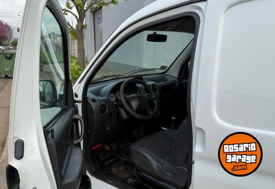 Utilitarios - Peugeot Partner 2013 Nafta 57600Km - En Venta