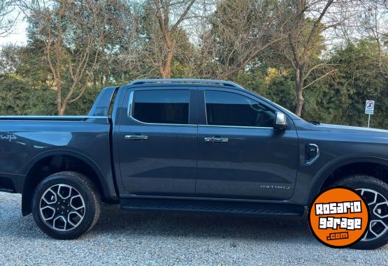 Camionetas - Ford RANGER V6 2025 Diesel 30000Km - En Venta