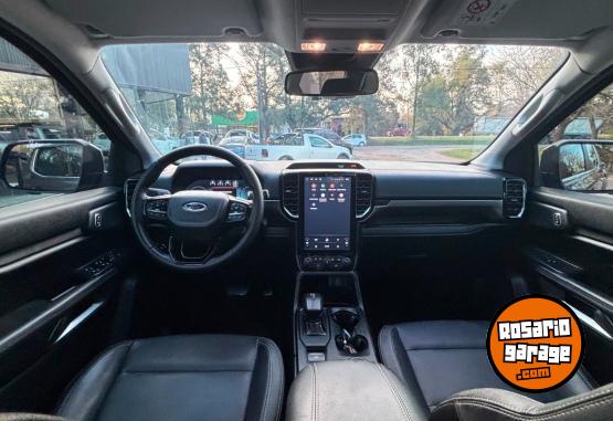 Camionetas - Ford RANGER V6 2025 Diesel 30000Km - En Venta