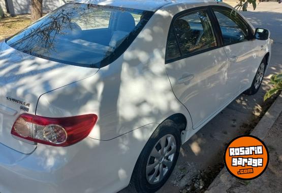 Autos - Toyota Corolla Xli 2014 Nafta 135000Km - En Venta