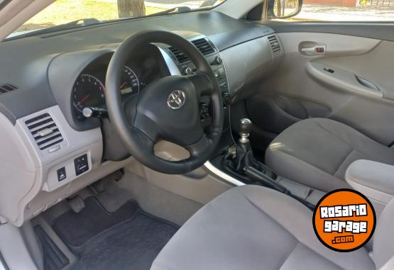 Autos - Toyota Corolla Xli 2014 Nafta 135000Km - En Venta