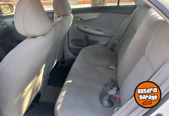 Autos - Toyota Corolla Xli 2014 Nafta 135000Km - En Venta
