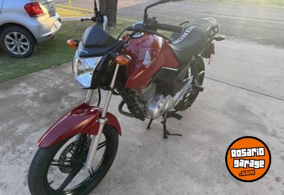 Motos - Honda Titan 150 2017 Nafta 11000Km - En Venta