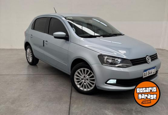 Autos - Volkswagen Gol trend Highline 2016 Nafta 150000Km - En Venta