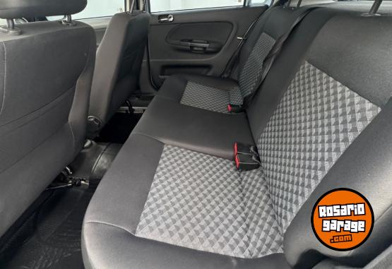 Autos - Volkswagen Gol trend Highline 2016 Nafta 150000Km - En Venta
