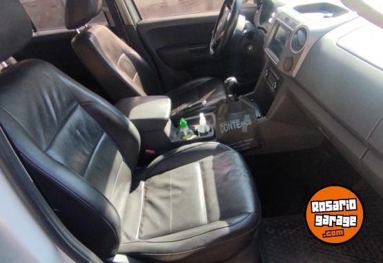 Camionetas - Volkswagen Amarok highline cuero pac 2012 Diesel 219000Km - En Venta