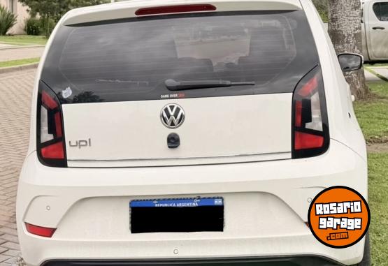 Autos - Volkswagen Up High 2017 Nafta 38000Km - En Venta