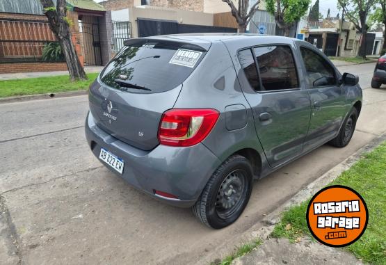 Autos - Renault Sandero 2017 GNC 120000Km - En Venta