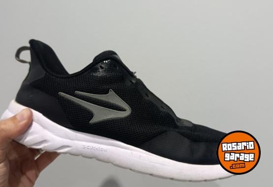 Indumentaria - zapatillas deportivas hombre - En Venta