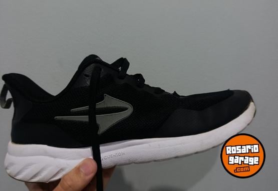 Indumentaria - zapatillas deportivas hombre - En Venta