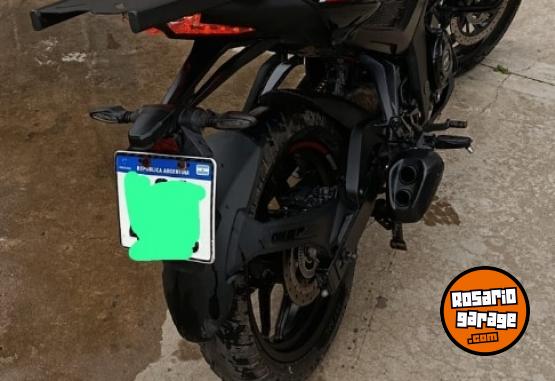 Motos - Bajaj Rouser n250 2024 Nafta 7700Km - En Venta