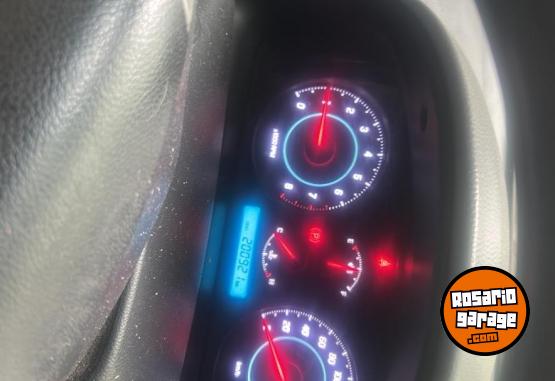 Camionetas - Chevrolet Captiva 2.4 ls 2014 Nafta 201000Km - En Venta